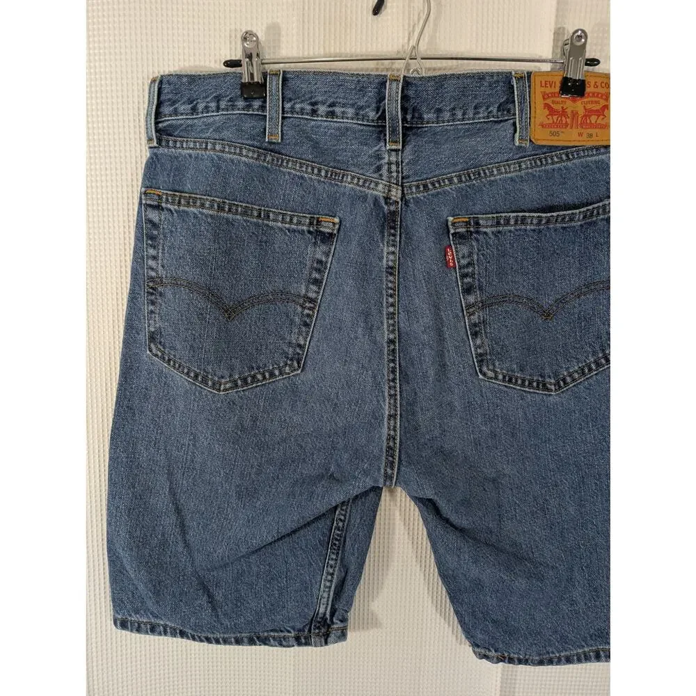 Levis measurements waist